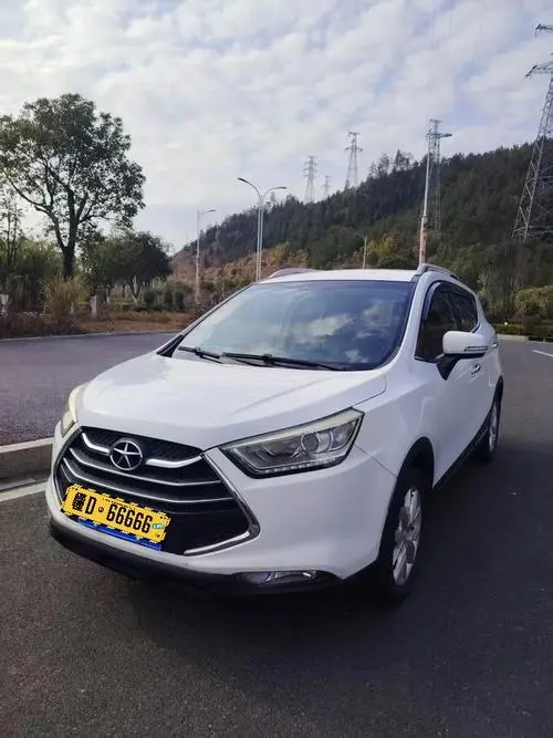 Refine S3 2015 1.5L Manual Luxury Smart Exclusive Edition