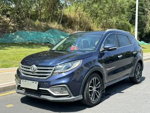 Fengguang 580 2017 1.5T CVT smart model