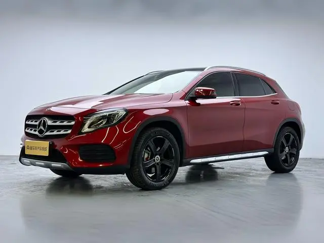 Mercedes-BenzGLA 2019 GLA 200 Fashion Model