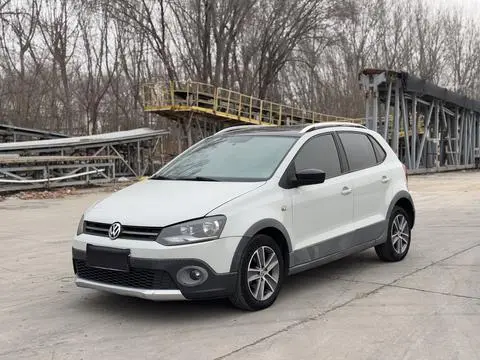 Polo 2012 1.6L Cross POLO AT