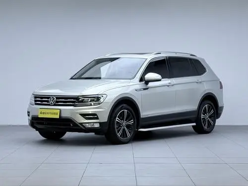 Tiguan L 2021 280TSI automatic two-wheel drive smart version