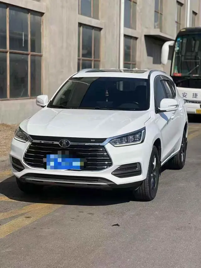 Song 2021 Classic Edition 1.5T Automatic Luxury Model