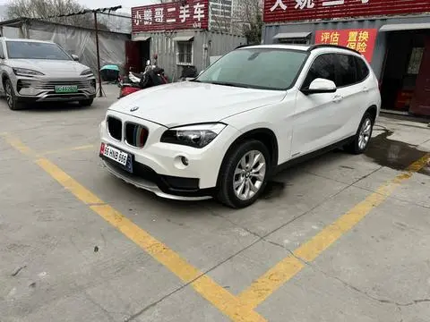 BMW X1 2014 sDrive18i Fashion Model