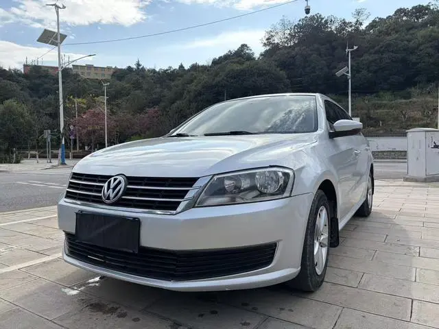 Lavida 2013 1.6L Manual Fashion Edition