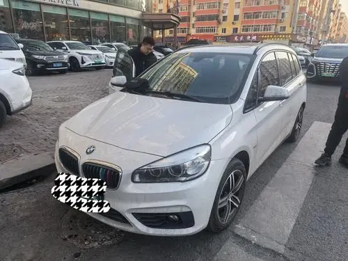 BMW 2 Series Station Wagon (Imported) 2015 218i Sports Design Package