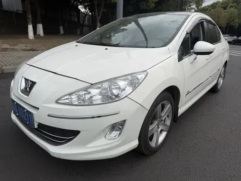 Peugeot 408 2012 2.0L Roland Garros Edition