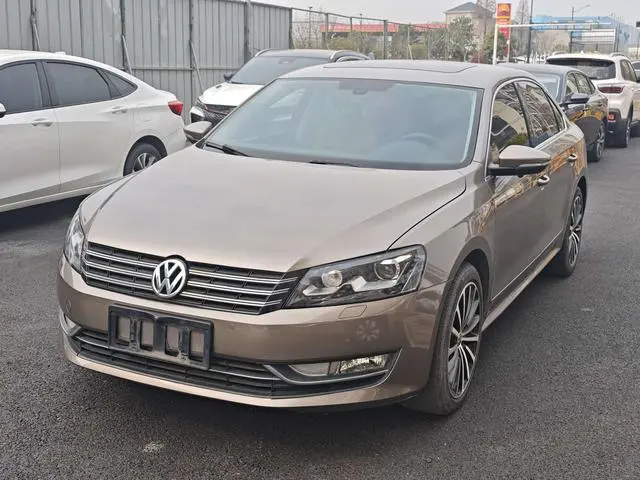 Passat 2014 1.8TSI DSG Royal Edition