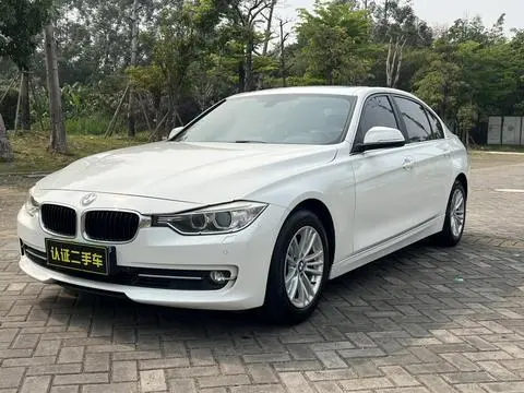 BMW 3 Series 2015 316Li Fashion Model