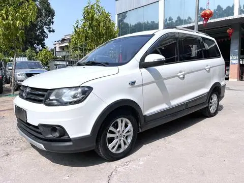 Fengguang 360 2015 1.5L manual luxury type 7 seats National IV
