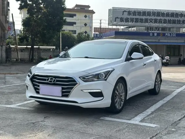 Mingtu 2017 1.8L automatic intelligent GLS National V