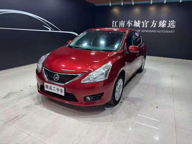 Tiida 2011 1.6L CVT comfort model