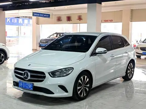 Mercedes-Benz B-Class 2022 B 180 Fashion Model
