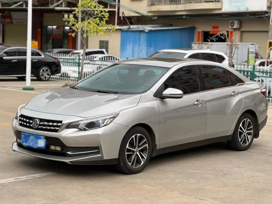 Venucia D60 2018 1.6L CVT Intelligent Link Elite Edition