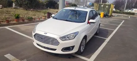 Forex 2015 1.5L automatic fashion model