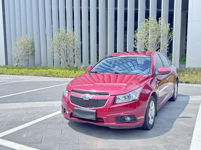 Cruze 2013 1.8L SX AT