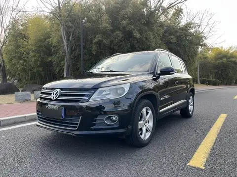 Tiguan 2013 1.8TSI automatic four-wheel drive comfort version