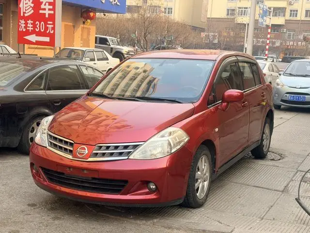 Tiida 2008 1.6L manual intelligent model
