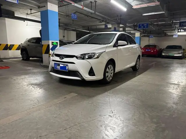 YARIS L 2017 1.5E CVT Charming Edition
