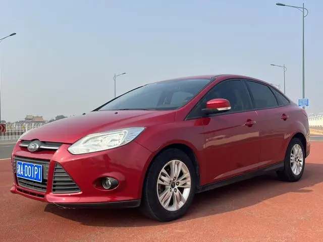 Focus 2012 sedan 1.6L automatic comfort type