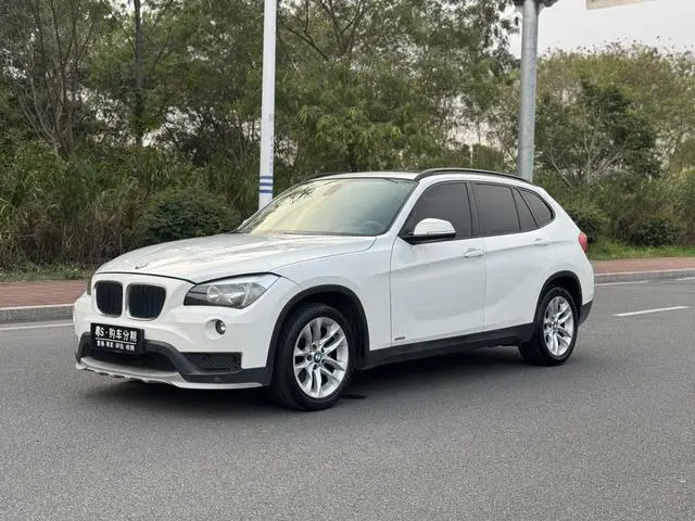 BMW X1 2015 sDrive18i stylish upgraded version