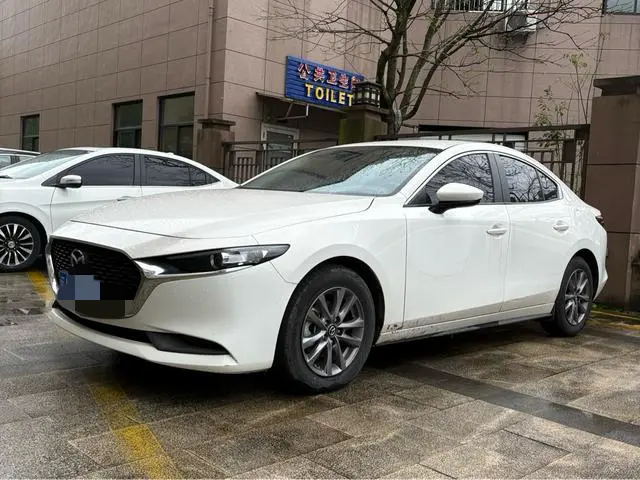 Mazda3 Angkesela 2023 2.0L automatic quality version