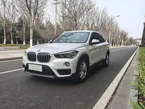 BMW X1 2018 sDrive18Li Fashion Model