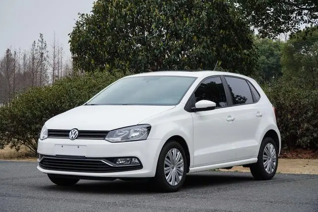 Polo 2018 1.5L automatic safety model