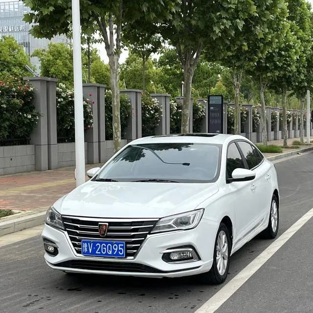 Roewe i5 2020 1.5L automatic 4G Internet leading version