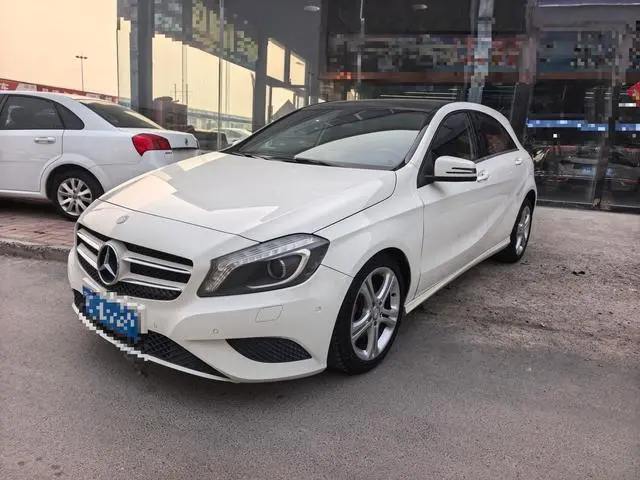 Mercedes-Benz A-Class (Imported) 2015 A 180