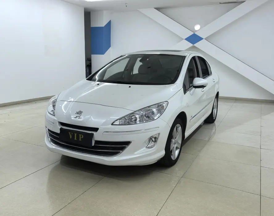 Peugeot 408 2013 2.0L automatic luxury version