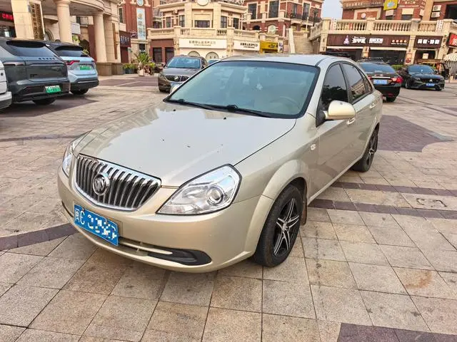 Excelle 2015 1.5L automatic classic