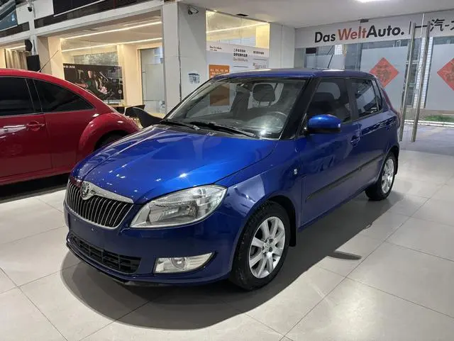 Fabia 2012 1.4L Automatic Crystal Edition