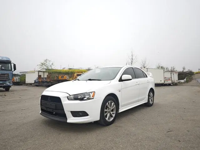 Yishen 2012 Zhishang Edition 1.8L Manual Luxury Type
