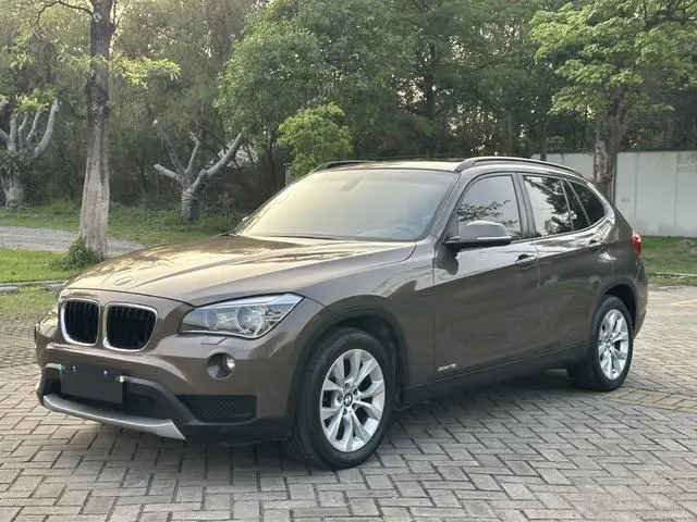 BMW X1 (imported) 2012 sDrive18i luxury model