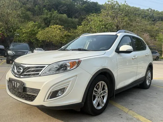 Trumpchi GS5 2014 2.0L automatic two-wheel drive super version