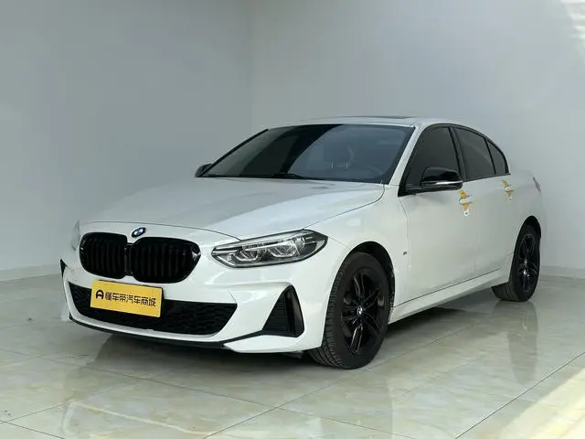 BMW 1 Series 2021 facelift 120i M Sports Night Edition