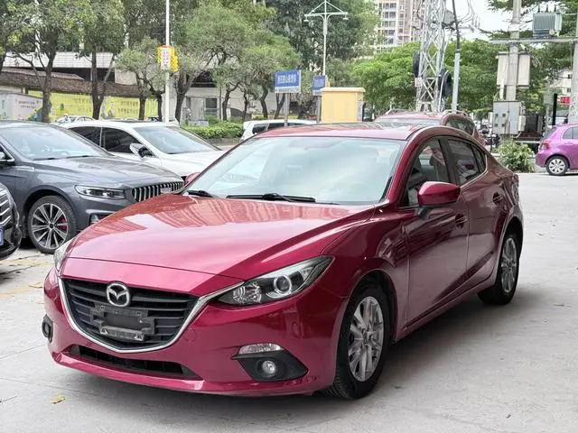 Mazda3 Angkesela 2016 sedan 1.5L automatic luxury model