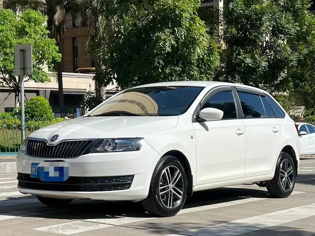 Xindong 2016 facelift 1.6L automatic forward version