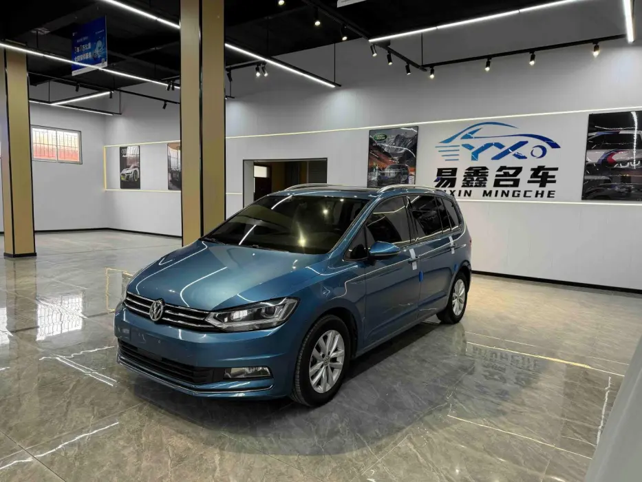 Touran L 2016 280TSI automatic comfort version