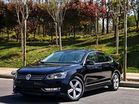 Passat 2013 1.8TSI DSG Royal Edition