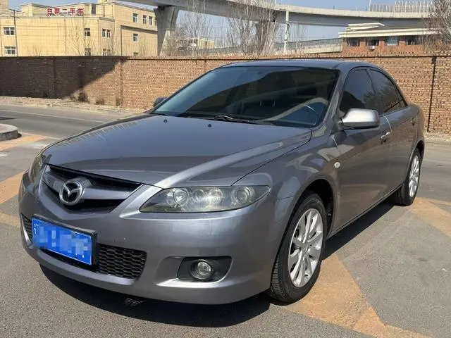 Mazda6 2013 2.0L automatic fashion model