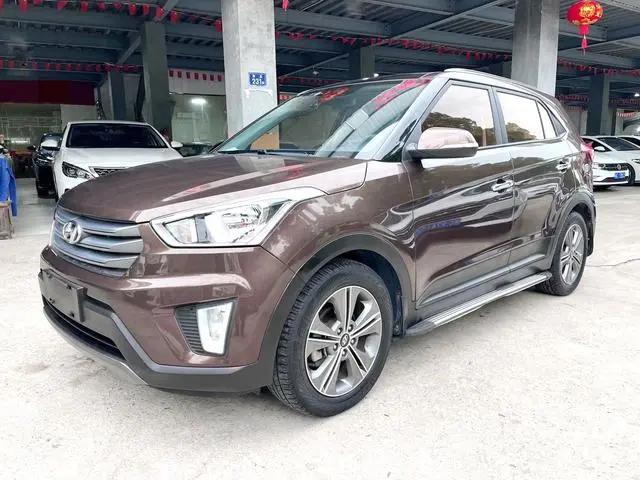 Hyundai ix25 2015 1.6L automatic two-wheel drive intelligent GLS