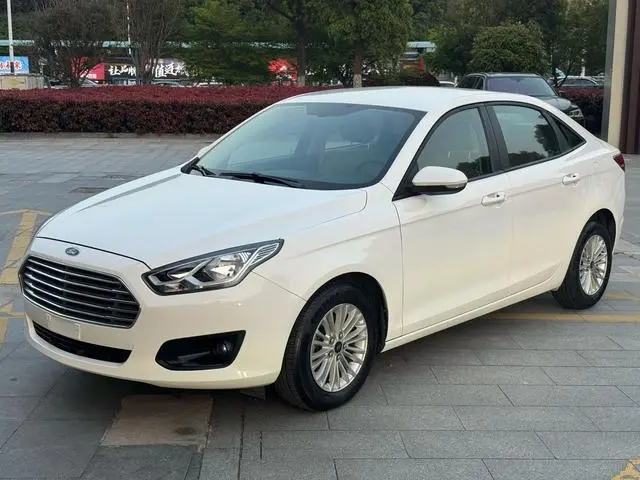 Forex 2015 1.5L automatic comfort model