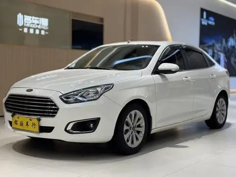 Forex 2015 1.5L automatic fashion model