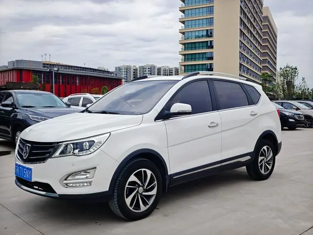 Baojun 560 2016 1.8L iAMT Elite