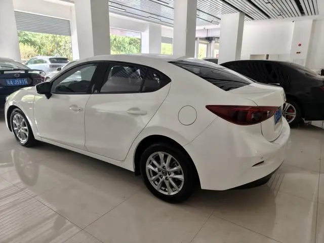 Mazda3 Angkesela 2017 sedan 1.5L automatic luxury model National V
