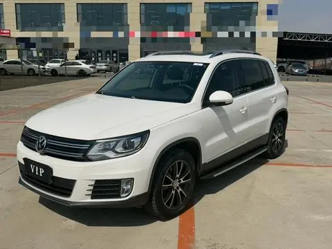 Tiguan 2015 1.8TSI automatic four-wheel drive luxury model