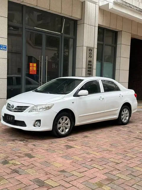 Corolla 2011 1.6L automatic GL