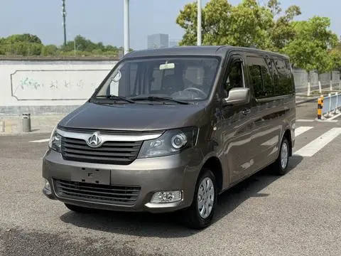 Ruixing M70 2019 1.5L comfortable 6-seater National VI flat top back lift door DAM15KL