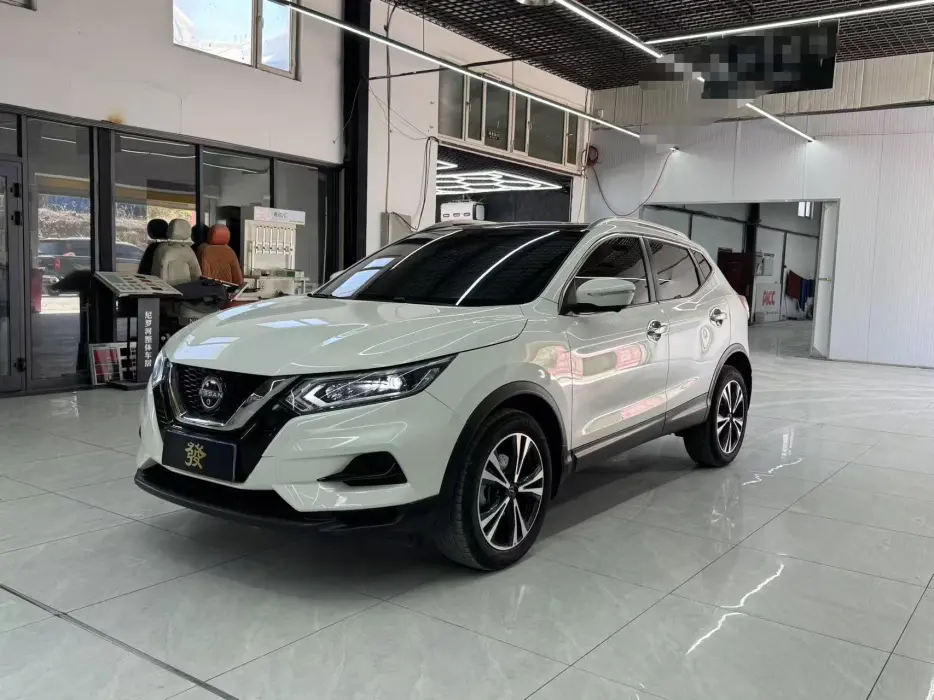 Qashqai 2023 Classic 2.0L Leading Edition